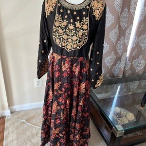 Indian salwar kameez
